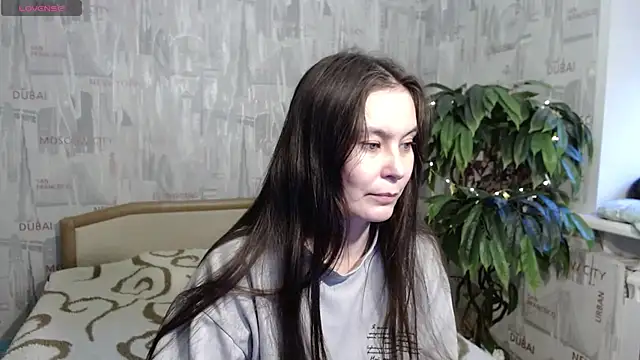 Snapshot of GinaQSoul chatting on 8, 6, 2026 GinaQSoul online show from 8, 6, 2026