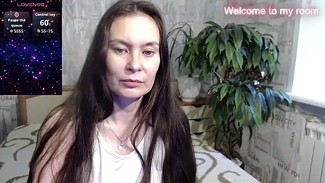 Snapshot of GinaQSoul chatting on 13, 7, 2026 GinaQSoul online show from 13, 7, 2026