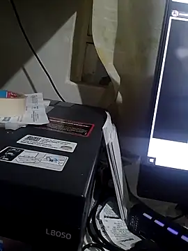 mari657 online show from 10, 3, 2025