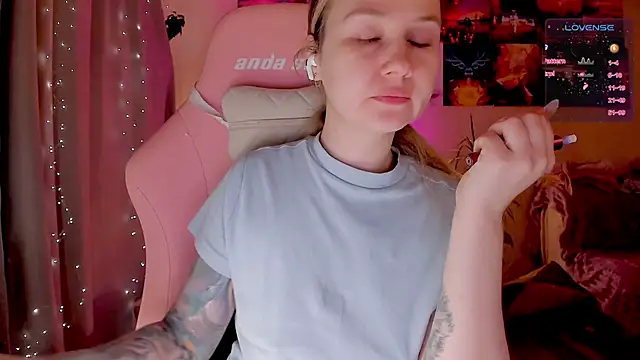 GoodWitch  online show from 10, 9, 2025