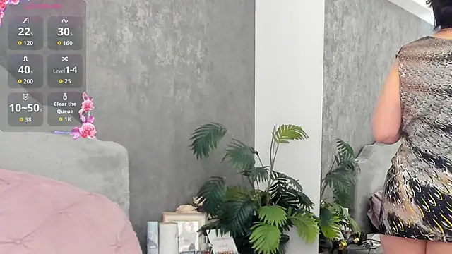 LisaCroft online show from 12, 4, 2026