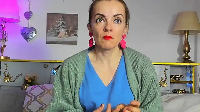 KateConner online show from 25, 2, 2025