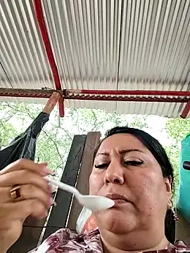 Brenda Berck  online show from 6, 3, 2026