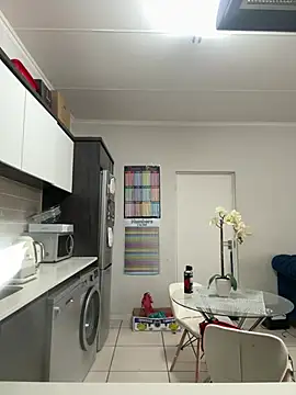 Bootyliciouse21X online show from 18, 3, 2026