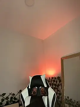 Fancyxlove online show from 23, 9, 2025