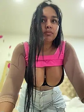 Fancyxlove online show from 9, 6, 2026