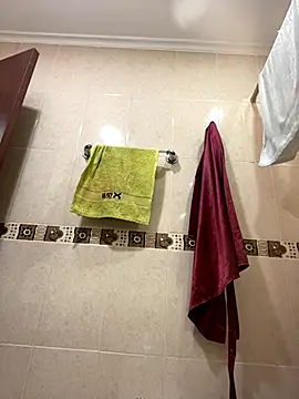 Fancyxlove online show from 28, 10, 2025