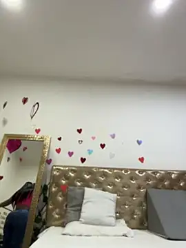 Fancyxlove online show from 17, 6, 2026