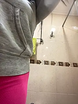 Fancyxlove online show from 13, 10, 2025