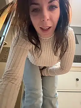 Almmaxxxx online show from 21, 2, 2026