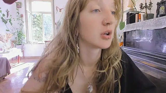 Miranda2 0 online show from 20, 9, 2025