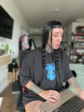 Snapshot of samisamsx chatting on 16, 10, 2025 samisamsx online show from 16, 10, 2025