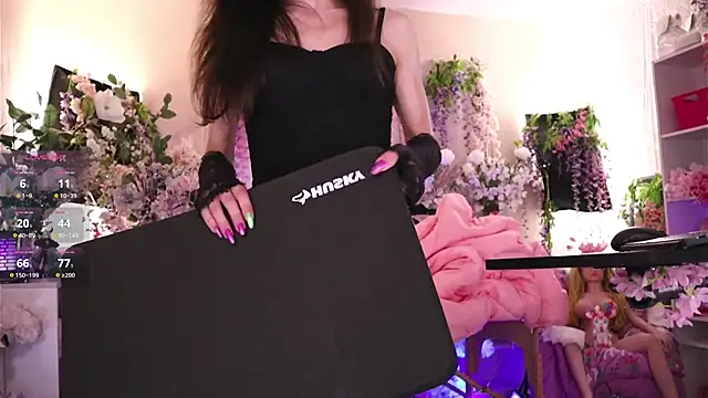 Snapshot of xxhayleemariexx chatting on 6, 7, 2026 xxhayleemariexx online show from 6, 7, 2026