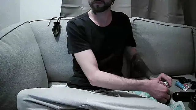 Snapshot of Basdus chatting on 11, 4, 2026 Basdus online show from 11, 4, 2026