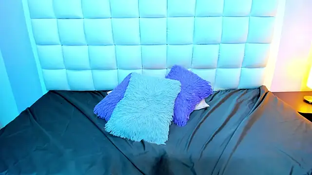 teresasroom  online show from 10, 3, 2026