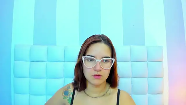 teresasroom  online show from 11, 4, 2026