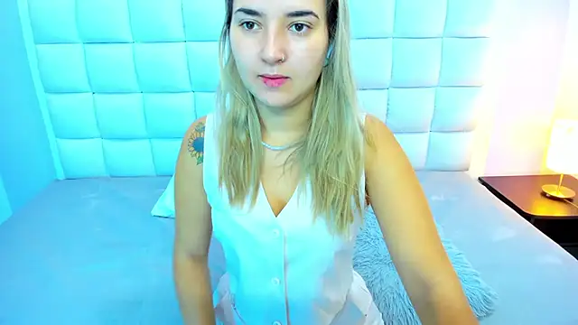 teresasroom  online show from 22, 11, 2025