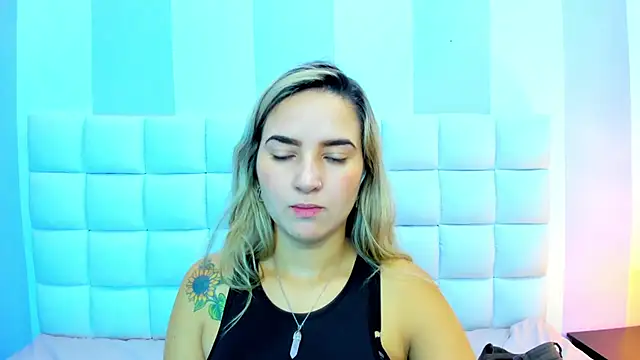 teresasroom  online show from 2, 10, 2025