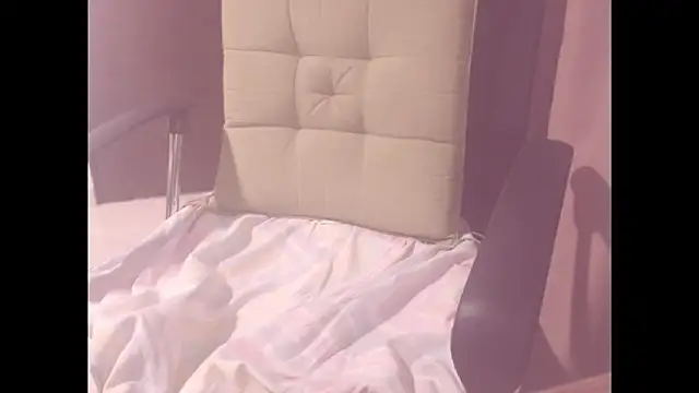 belleblondmature online show from 8, 10, 2025