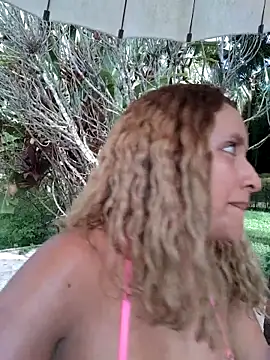 JhordanAndDanna online show from 15, 10, 2025