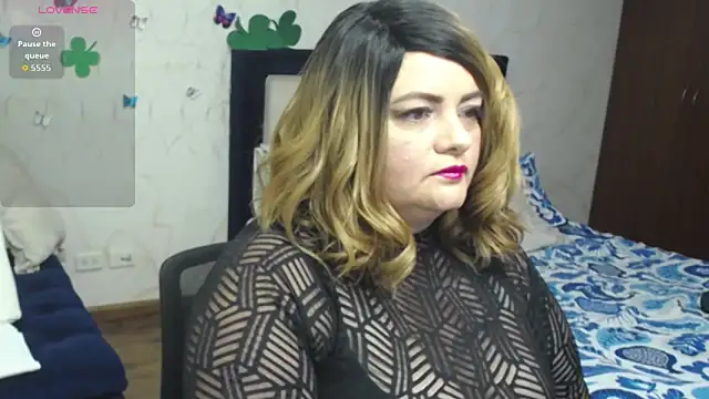 vanessabigbbw online show from 13, 4, 2026