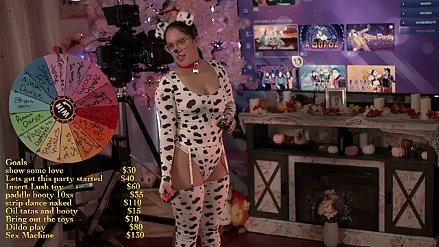 Nikki Torres online show from 13, 11, 2025