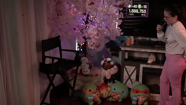 Nikki Torres online show from 4, 2, 2026