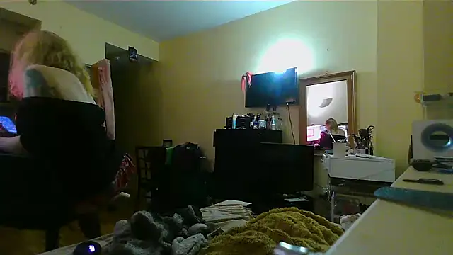 Mikela Alexa online show from 4, 1, 2025