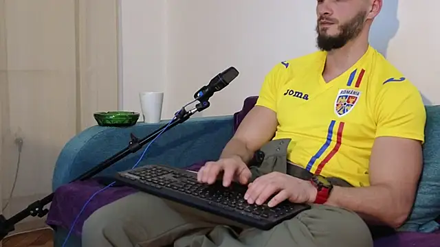 MauroTwin online show from 10, 3, 2025