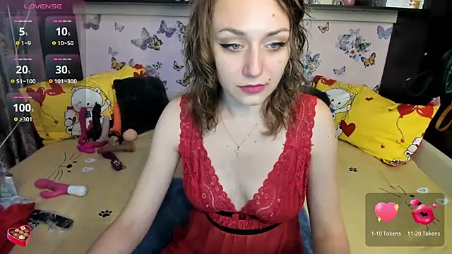 Snapshot of FoxyDom699 chatting on 28, 9, 2025 FoxyDom699 online show from 28, 9, 2025