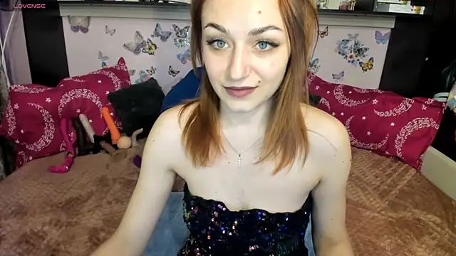 Snapshot of FoxyDom699 chatting on 27, 11, 2025 FoxyDom699 online show from 27, 11, 2025