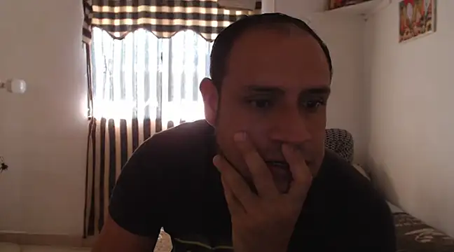 seduction xxx online show from 4, 2, 2025