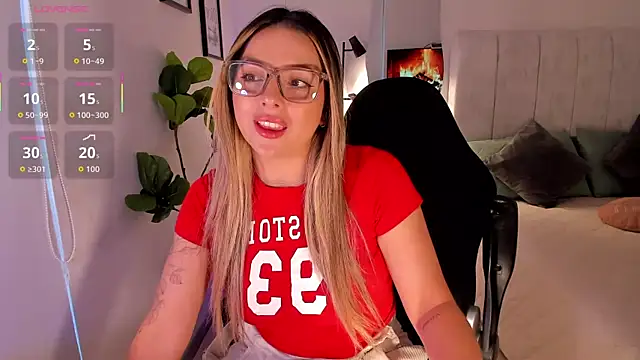 AmyWood online show from 18, 4, 2026