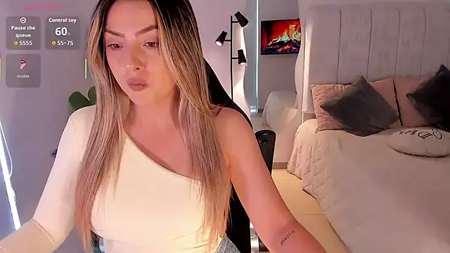 AmyWood online show from 27, 5, 2026
