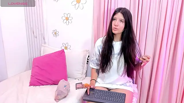 Dulce andrea   online show from 13, 2, 2026