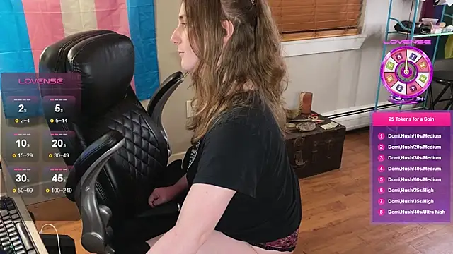 luluvaladon online show from 25, 3, 2026