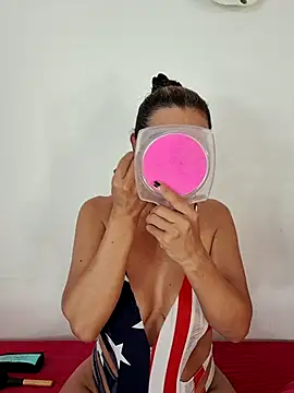 YOURSDEBORA online show from 12, 11, 2025