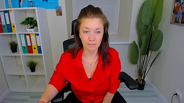 AnaMills online show from 10, 10, 2025