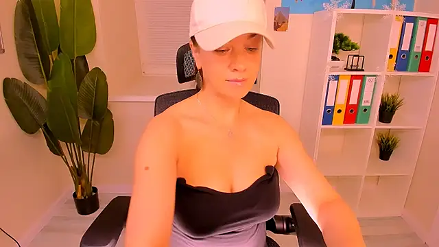 AnaMills online show from 23, 12, 2025