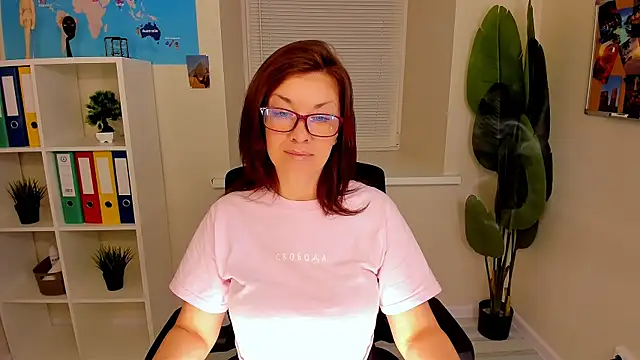 AnaMills online show from 4, 11, 2025