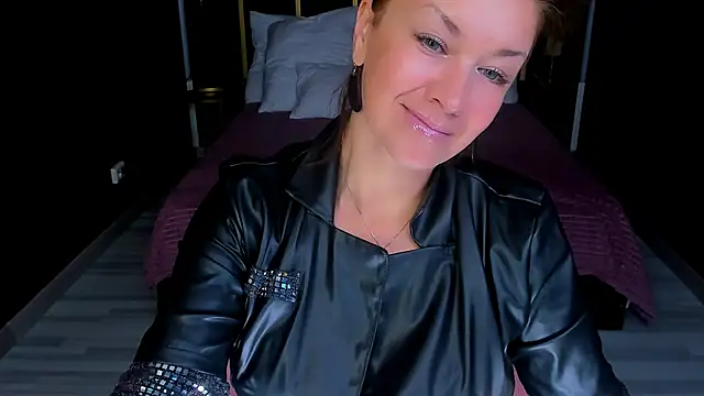 AnaMills online show from 2, 10, 2025