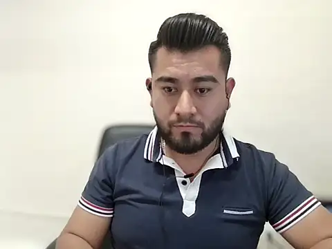 youmanhorny online show from 15, 4, 2026