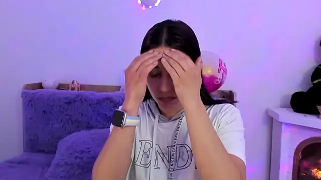 Snapshot of Arenne_rouse chatting on 13, 3, 2025 Arenne rouse online show from 13, 3, 2025