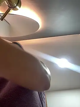 Snapshot of Arenne_rouse chatting on 15, 3, 2025 Arenne rouse online show from 15, 3, 2025