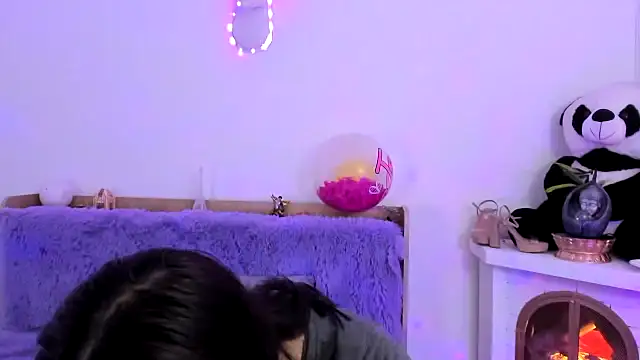 Snapshot of Arenne_rouse chatting on 26, 2, 2025 Arenne rouse online show from 26, 2, 2025