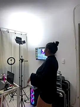 MarcellaGriffin online show from 29, 11, 2025