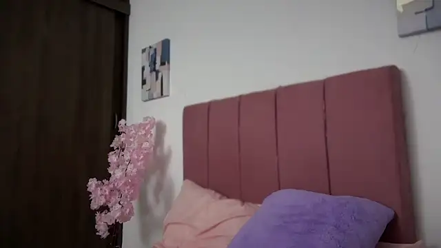 MarcellaGriffin online show from 23, 9, 2025