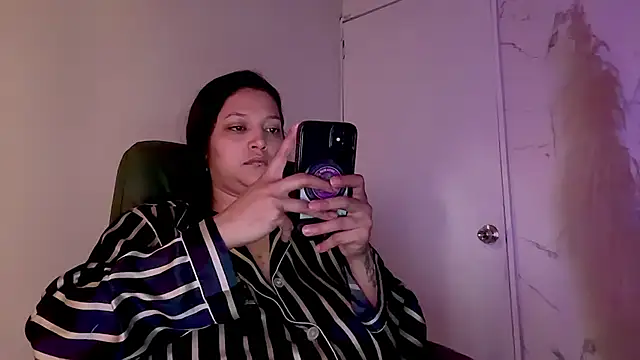 Snapshot of MarcellaGriffin chatting on 29, 6, 2026 MarcellaGriffin online show from 29, 6, 2026