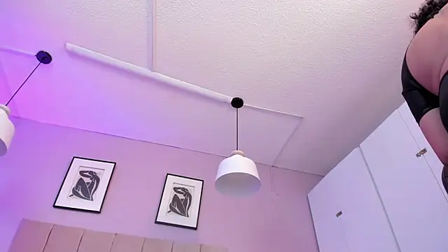 Inndrahot online show from 14, 3, 2025