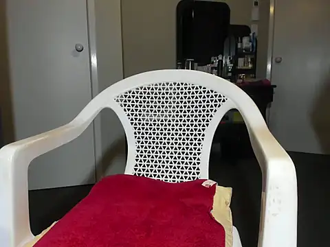 Angelchezcka online show from 17, 11, 2025